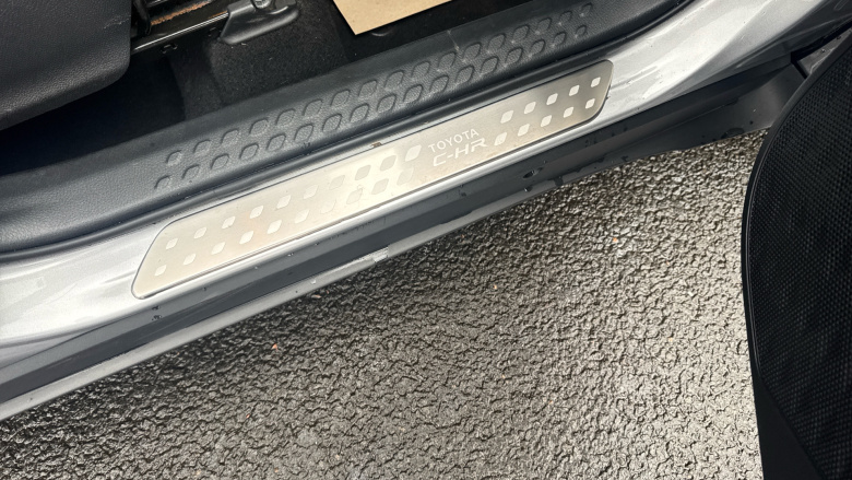 Toyota C-HR 1.8 Hybrid Icon 5dr CVT Hybrid Hatchback